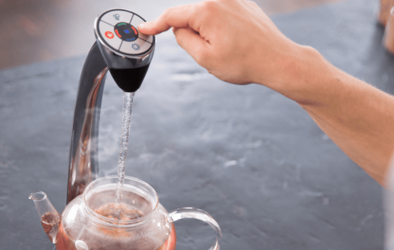 making tea with the VTap